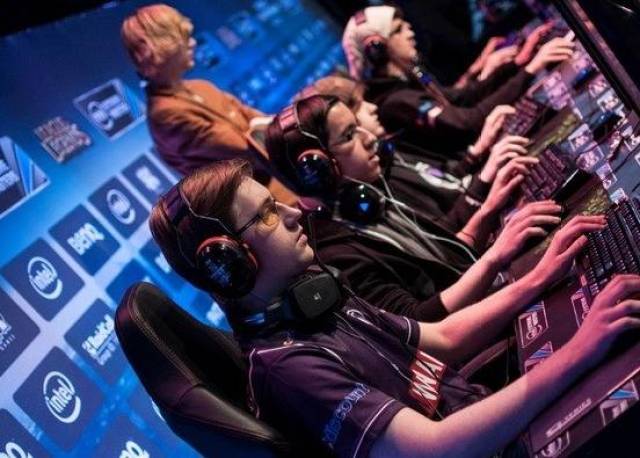 化战略的缩 化战略的缩