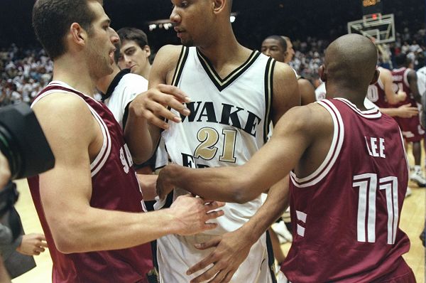 媒体看来 媒体看来