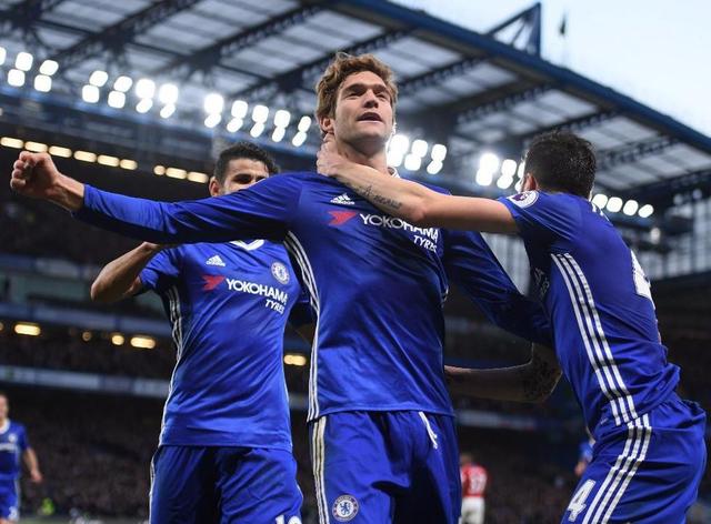 易斯的表现 易斯的表现