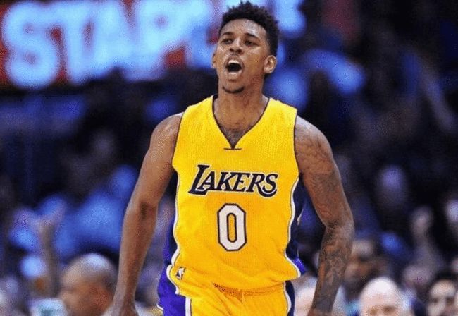 博主与队内 博主与队内